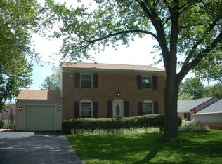 160 Seabury Rd, Bolingbrook, IL 60440