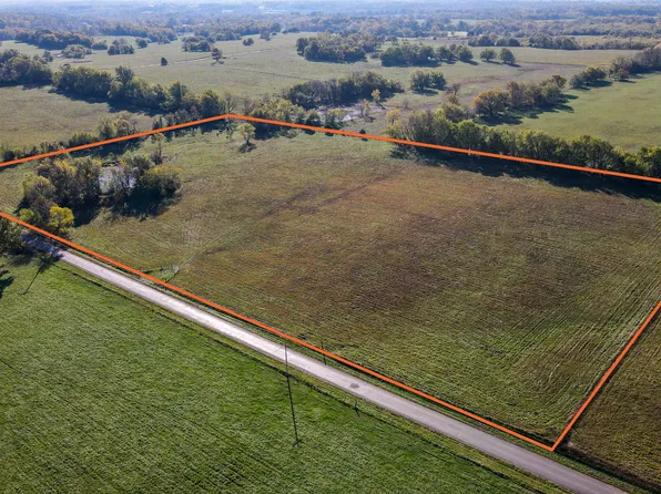 000 Lawrence County Road 2000, Everton, MO 65646