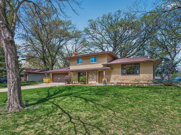10633 Hollywood Blvd NW, Coon Rapids, MN 55433