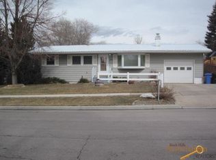 2520 Minnewasta Rd, Rapid City, SD 57702