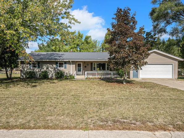 859 E Adda St, White Cloud, MI 49349