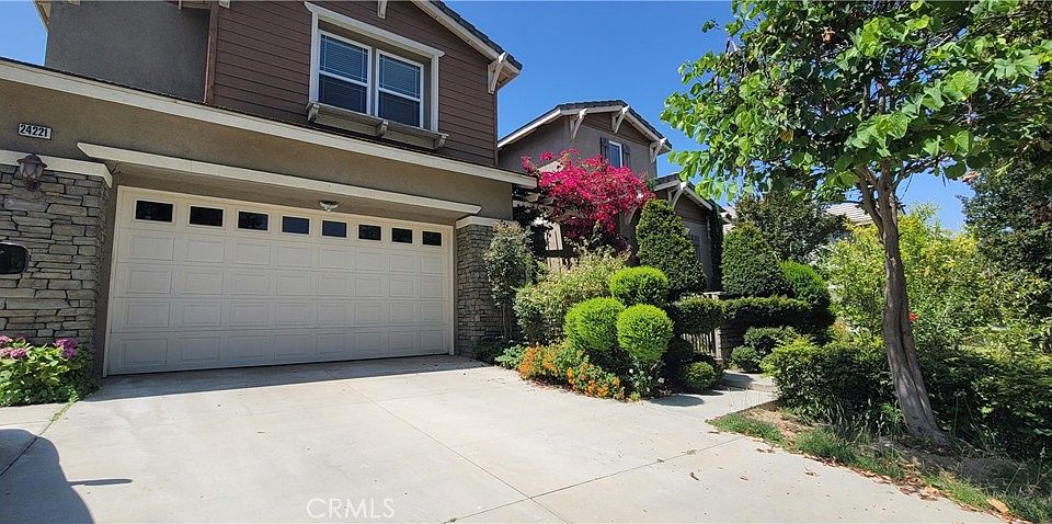 1st image of 24221 Paulson Dr
