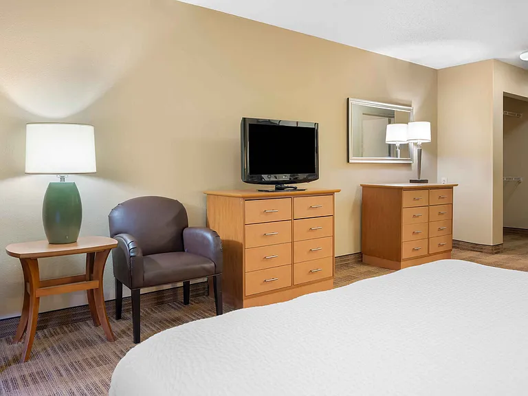 Studio Suite - 2 Queen Beds