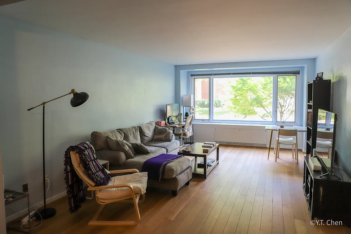 Building Photo - 2475 Virginia Ave NW #111