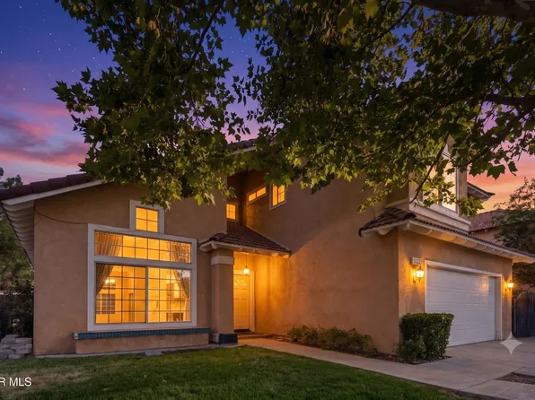 3022 Caruso Ln, Lancaster, CA 93536