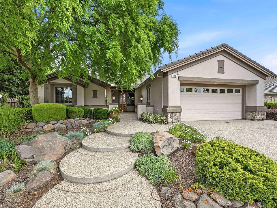 1st image of 290 Lariat Loop