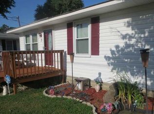 7 Wellington Dr, Hampton, VA 23666