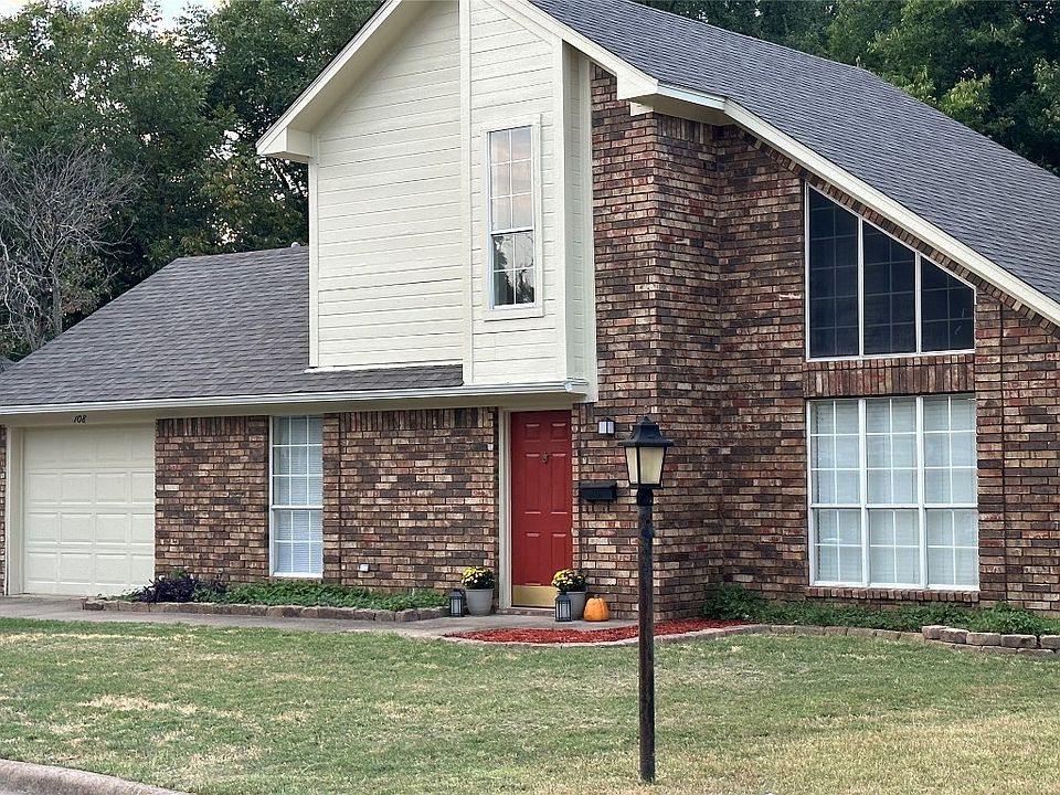 1st image of 108 N Travis Ct