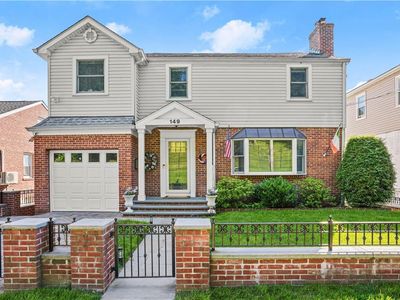 149 Hillview Avenue, Yonkers, NY, 10704