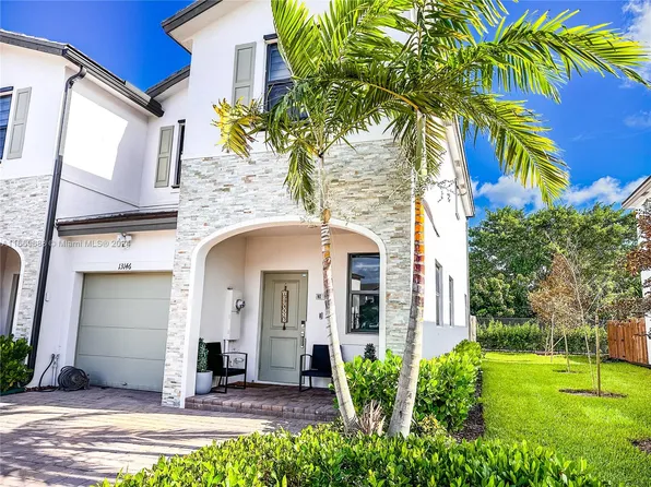 13146 SW 233rd St, Miami, FL 33170