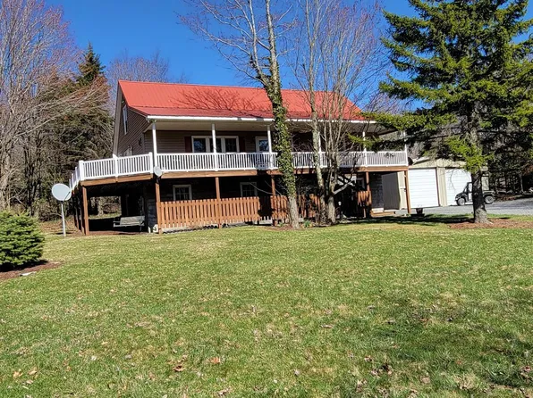 460 Lake Ridge Ln, Mt Storm, WV 26739