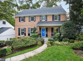 5012 Hawthorne Pl NW, Washington, DC 20016