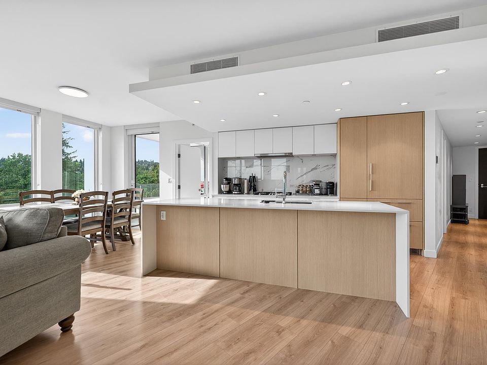 1st image of 1500 Fern St #807