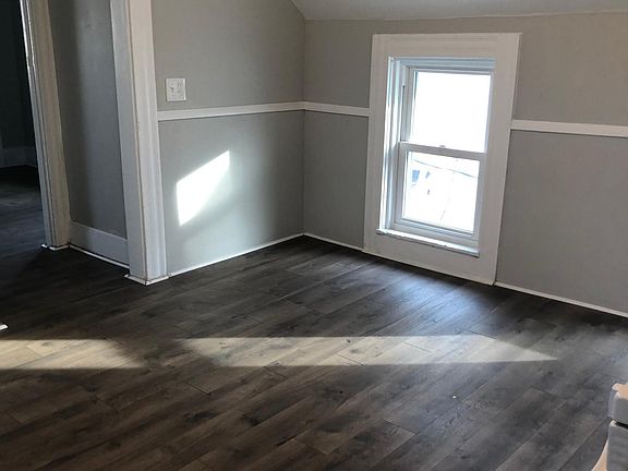 2nd image of 2096 W 93rd St #3