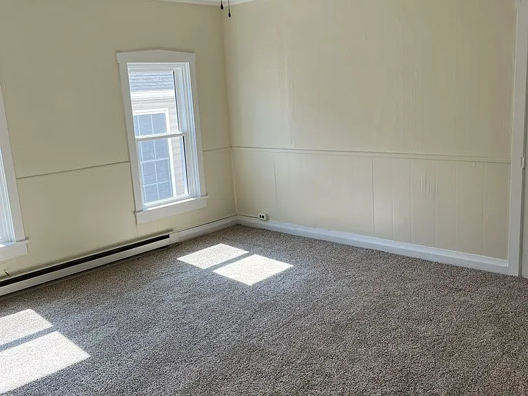 55 N Church St — Photo 2