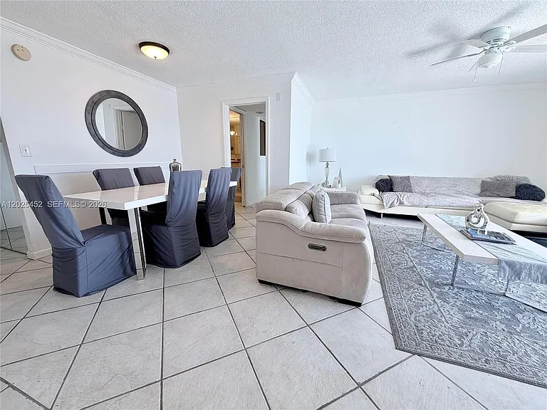 2750 NE 183rd St #Penthouse 10 — Photo 7