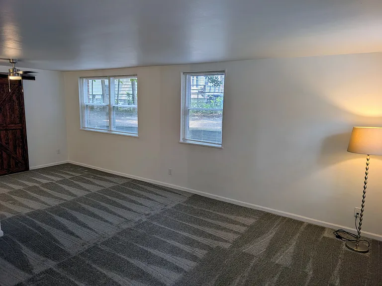 1321 Mathews Ave #2 — Photo 6