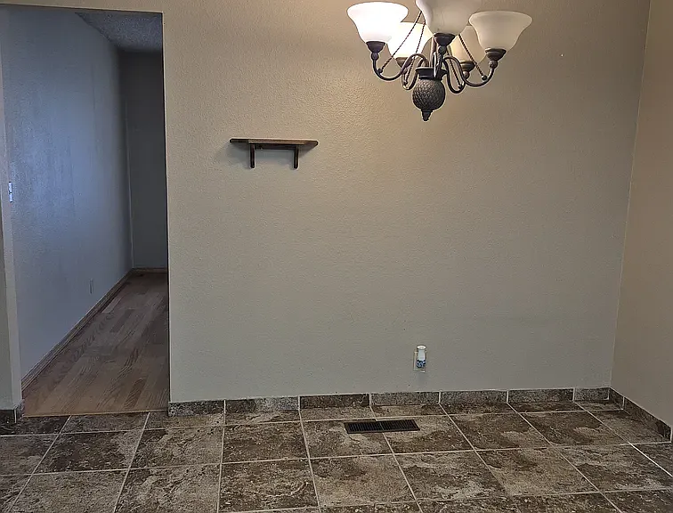 2980 Virginia St — Photo 10