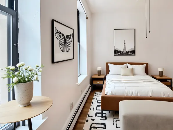 33 Bradhurst Avenue image 2 of 7