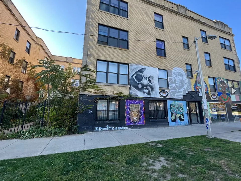 2909 W Cermak Rd #G