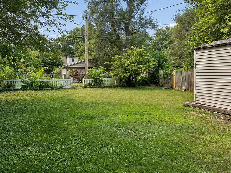 2602 Madison St — Photo 23