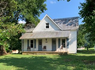 2041 E Union Valley Rd, Seymour, TN 37865