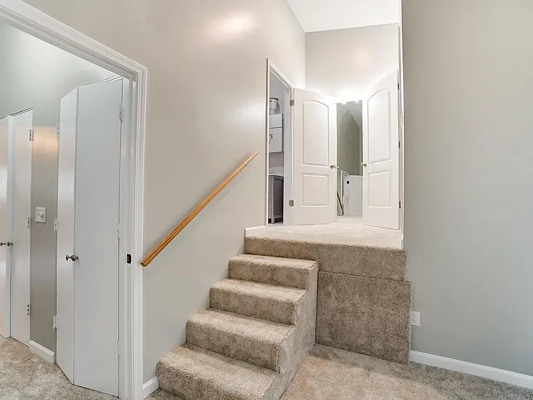 114 E Corry St — Photo 25