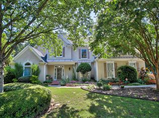 550 Sweet Stream Trce, Johns Creek, GA 30097