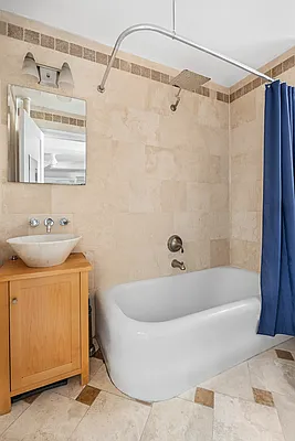 Sold by Compass | media 6