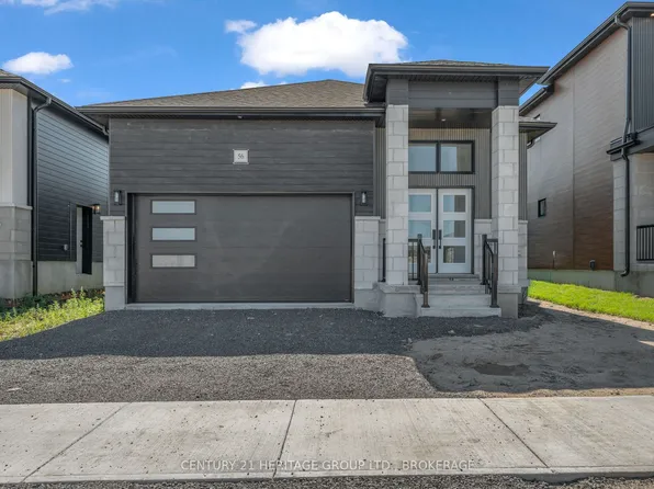 56 Dusenbury Dr, Loyalist, ON K0H 2H0