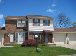 28067 Maple Forest Blvd E, Harrison Township, MI 48045