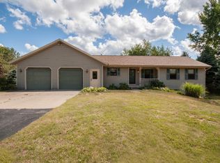 4120 Rector Ave NE, Rockford, MI 49341