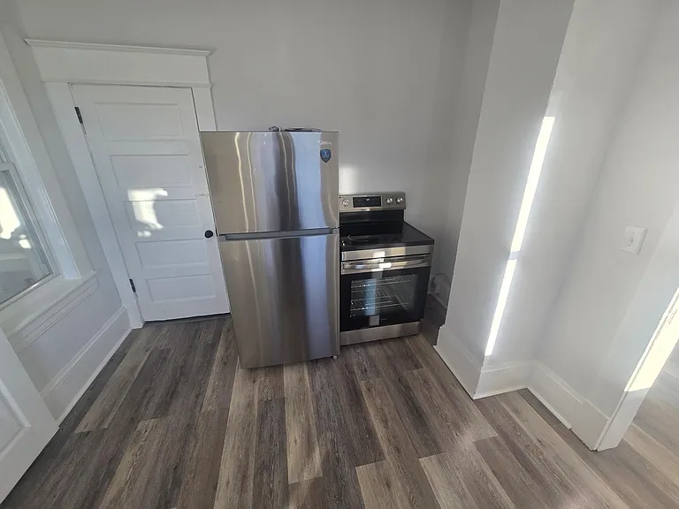1115 Grayson Ave NW — Photo 7