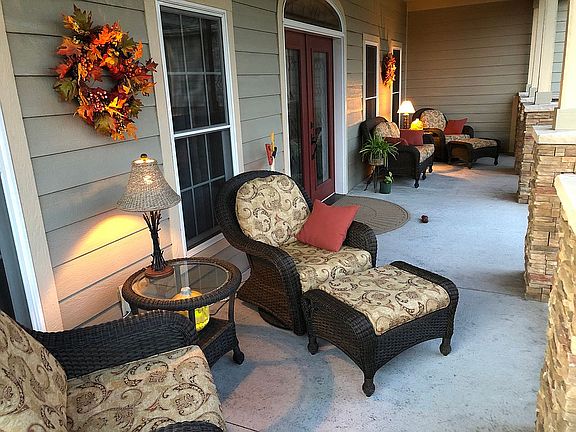 2nd image of 1910 Wildflower Dr