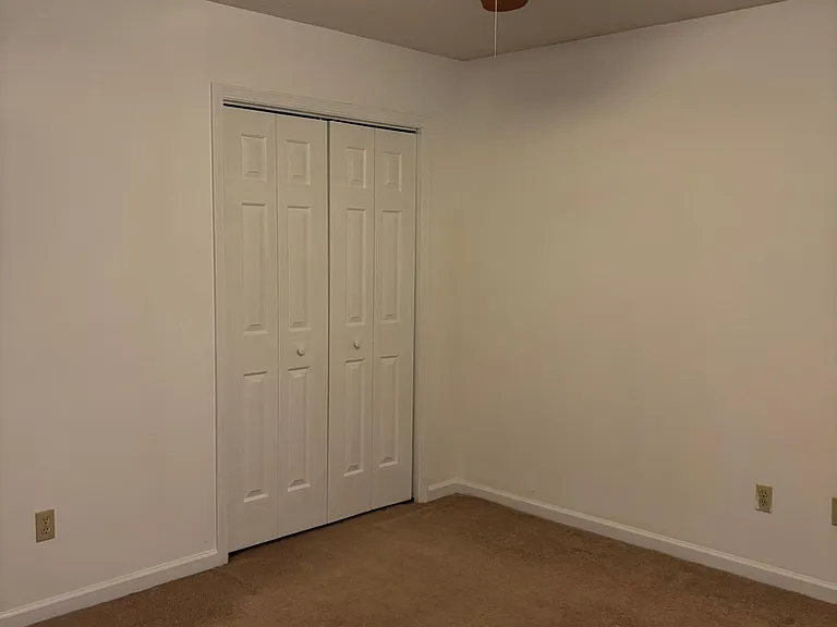 1460 Crowndale Dr — Photo 34