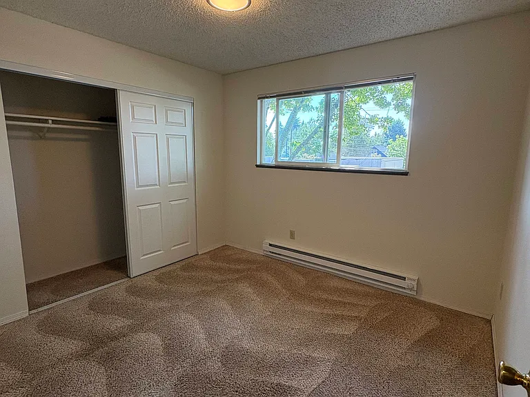 5910 SE 41st Ave #4.0 — Photo 15