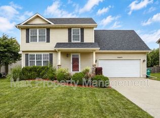 10419 Stonecrest Dr, Johnston, IA 50131