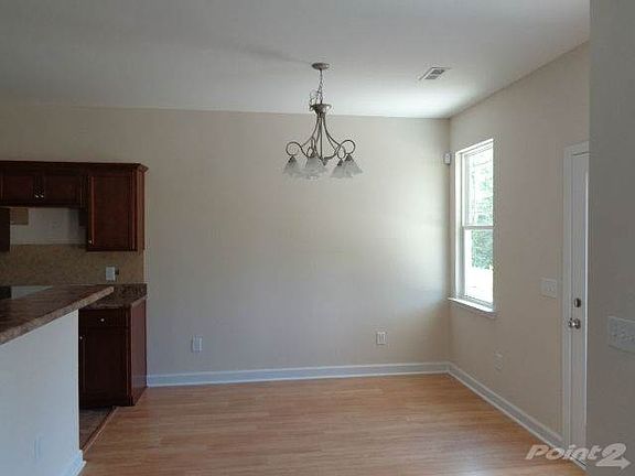 452 RB - Dining Area  .jpg