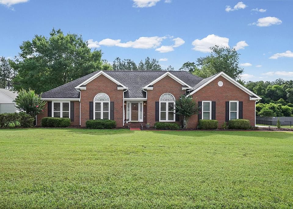 1st image of 196 Fowler Dr