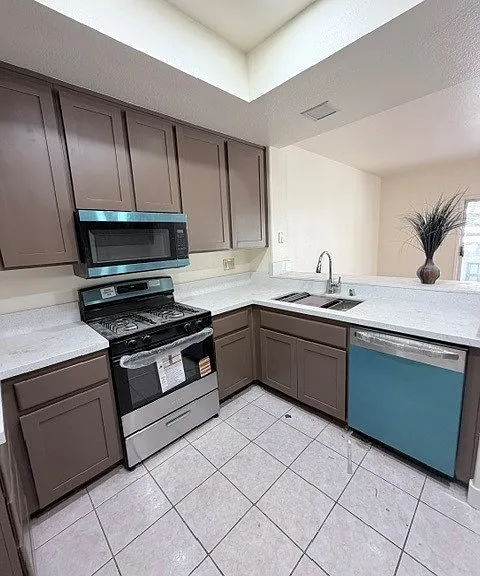 333 Calle Moreno — Photo 12