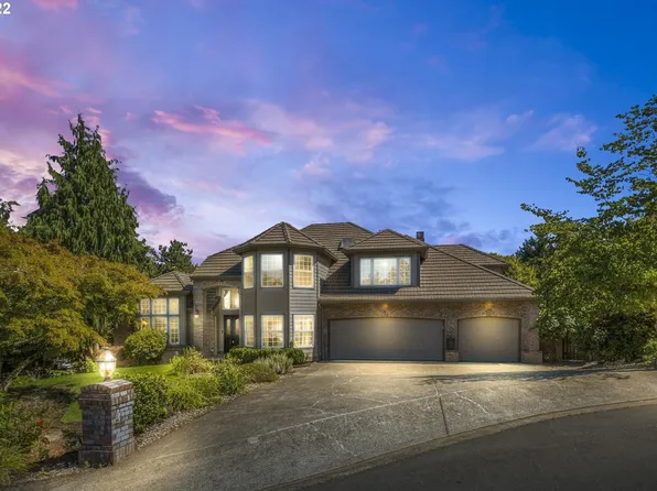 5208 NW Astor Ct, Camas, WA 98607