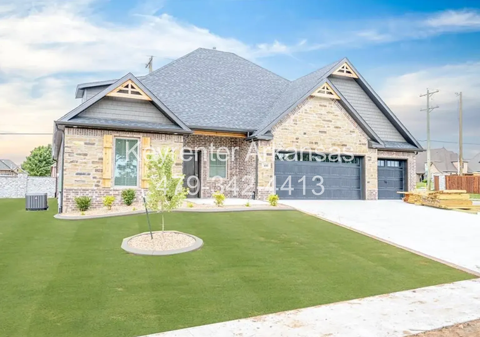 Stunning Home for Rent in Coler Creek! — Photo 1