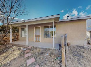 63 Loma Chata Rd, Placitas, NM 87043