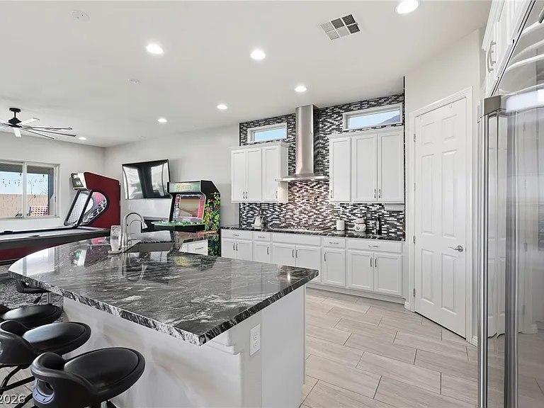 3922 Jacob Lake Cir — Photo 21