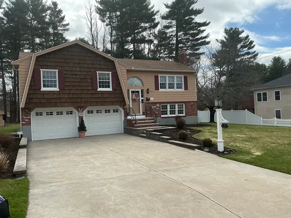 17 Childs Ln, Foxboro, MA 02035