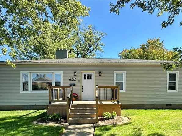 439 Tuscarawas Ave, Newcomerstown, OH 43832