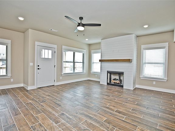 2nd image of 3607 SW Carter Rd