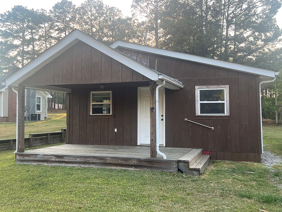 1st image of 703 Stanback Ferry Rd