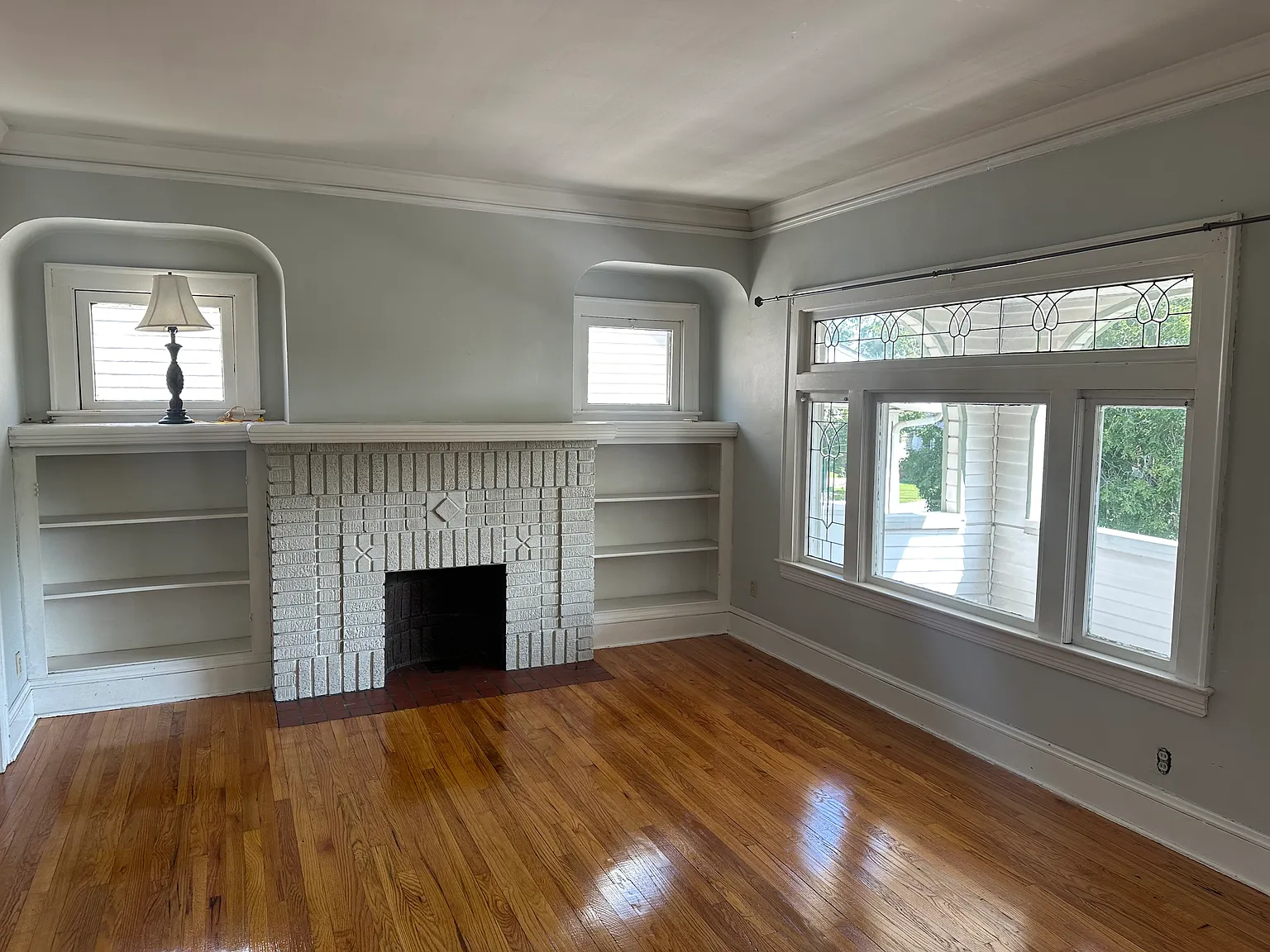 2 bed, 960 sqft, $1,250 — Photo 1