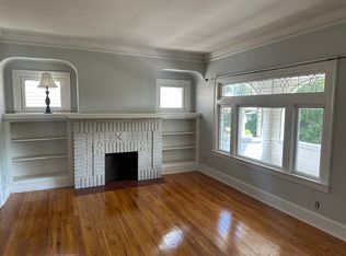 2126 Eldred Ave #Up, Lakewood, OH 44107